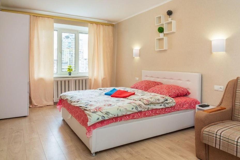 Apartment двухкомнатная на оболоне Kyiv